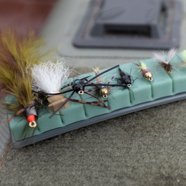 Tacky Fly Dock